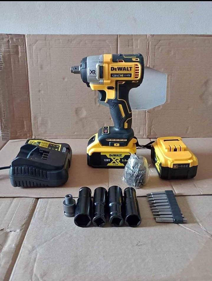LLAVE DE IMPACTO DEWALT 128V