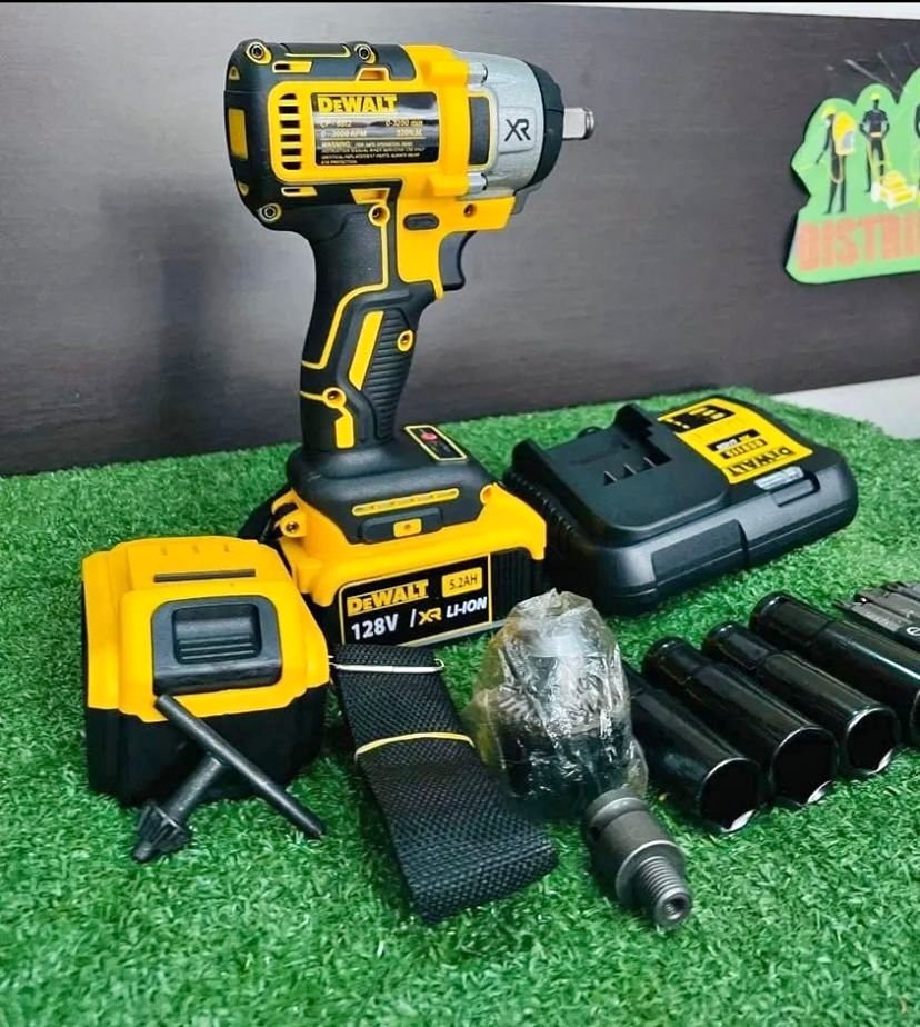 LLAVE DE IMPACTO DEWALT 128V